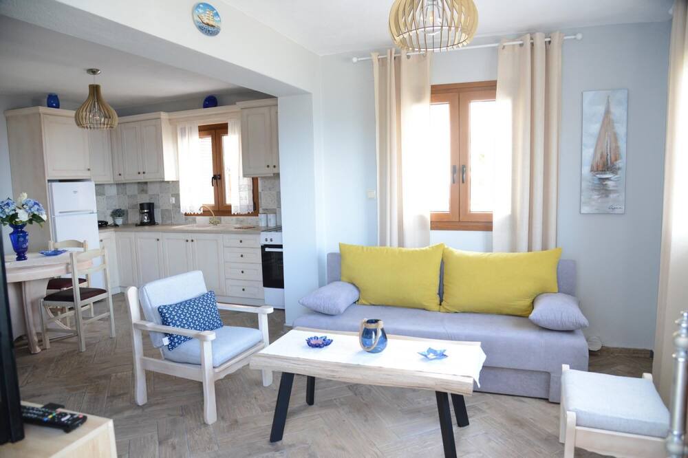 Photo of Livingroom in Sourpi