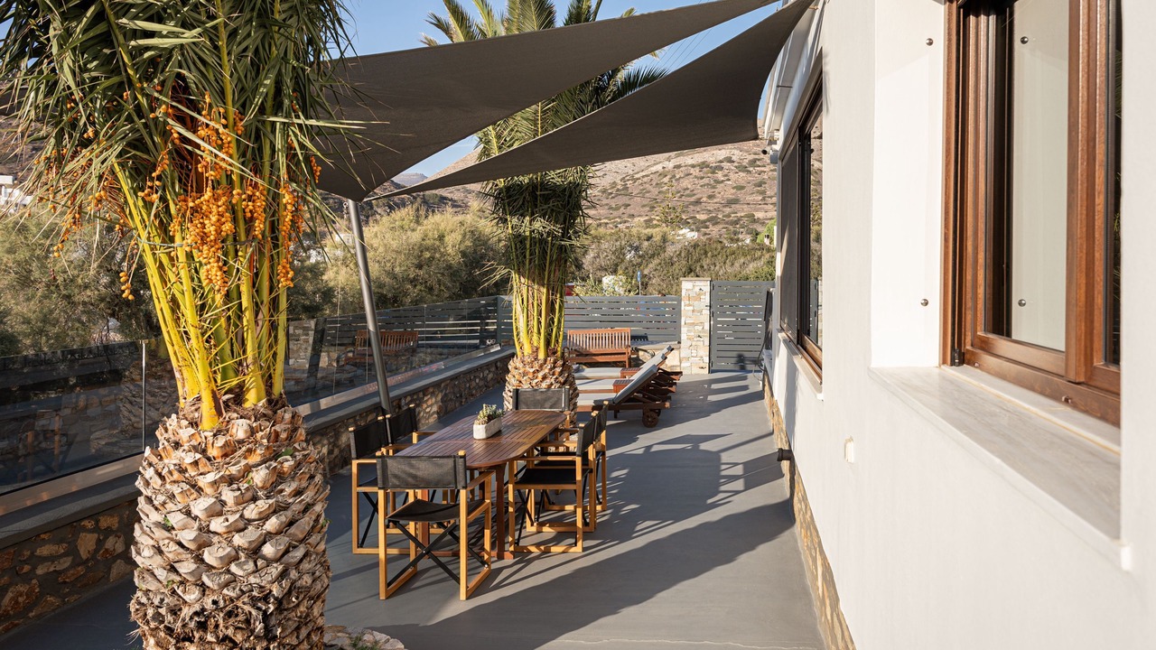 Photo of Outdoor in Kini