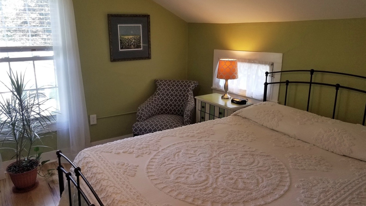 Photo of Bedroom in Watkins Glen