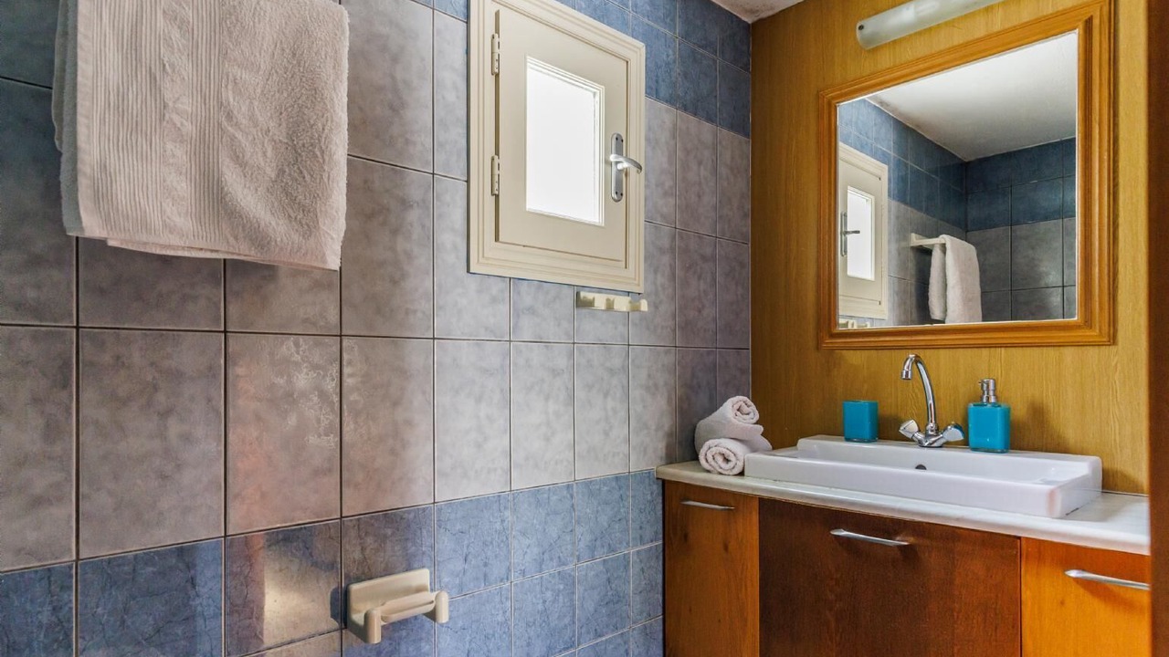 Photo of Bathroom in Skopelos Town