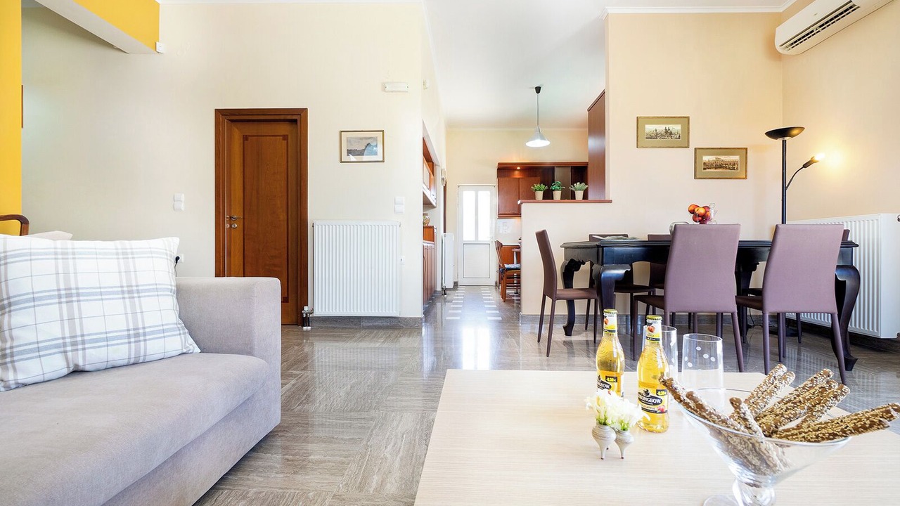 Photo of Livingroom in Pitharion