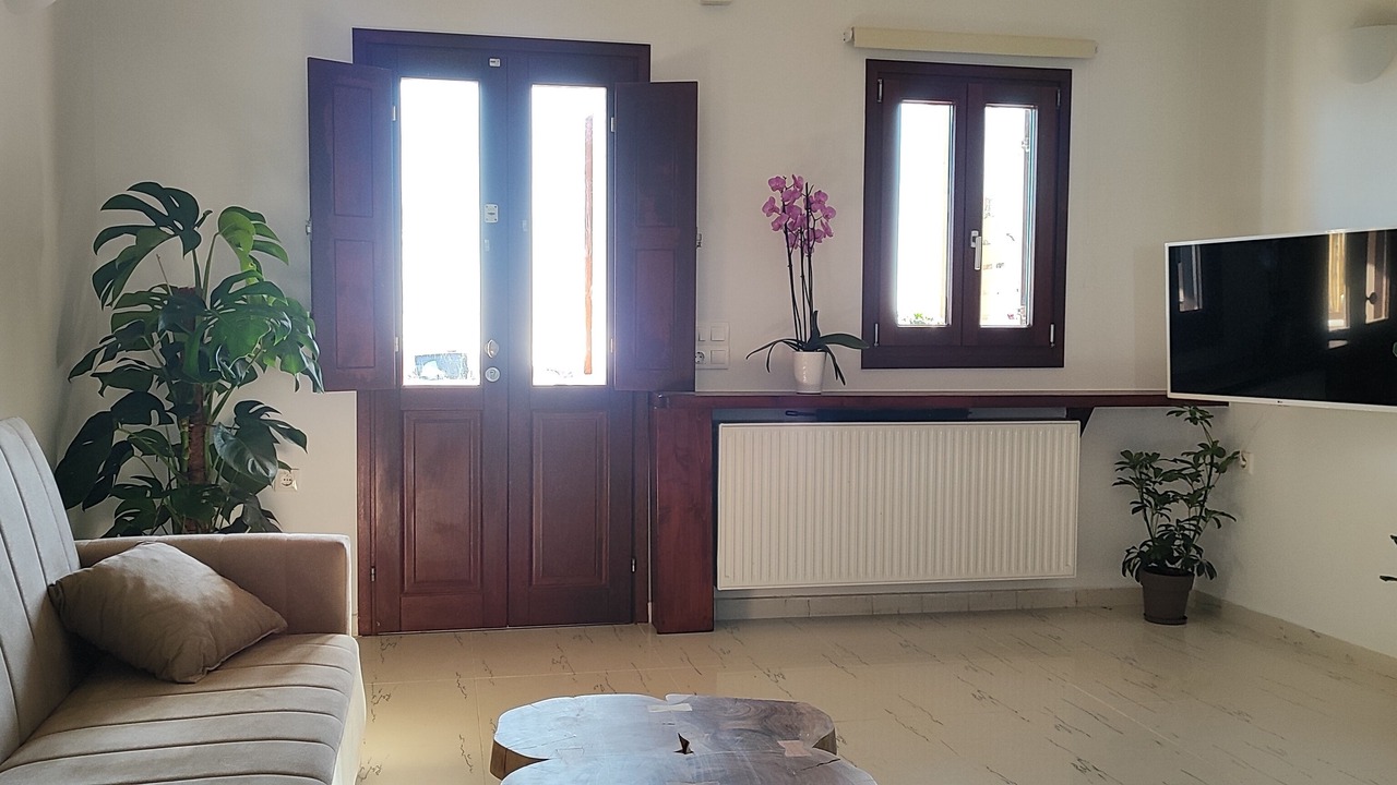 Photo of Livingroom in Monolithos