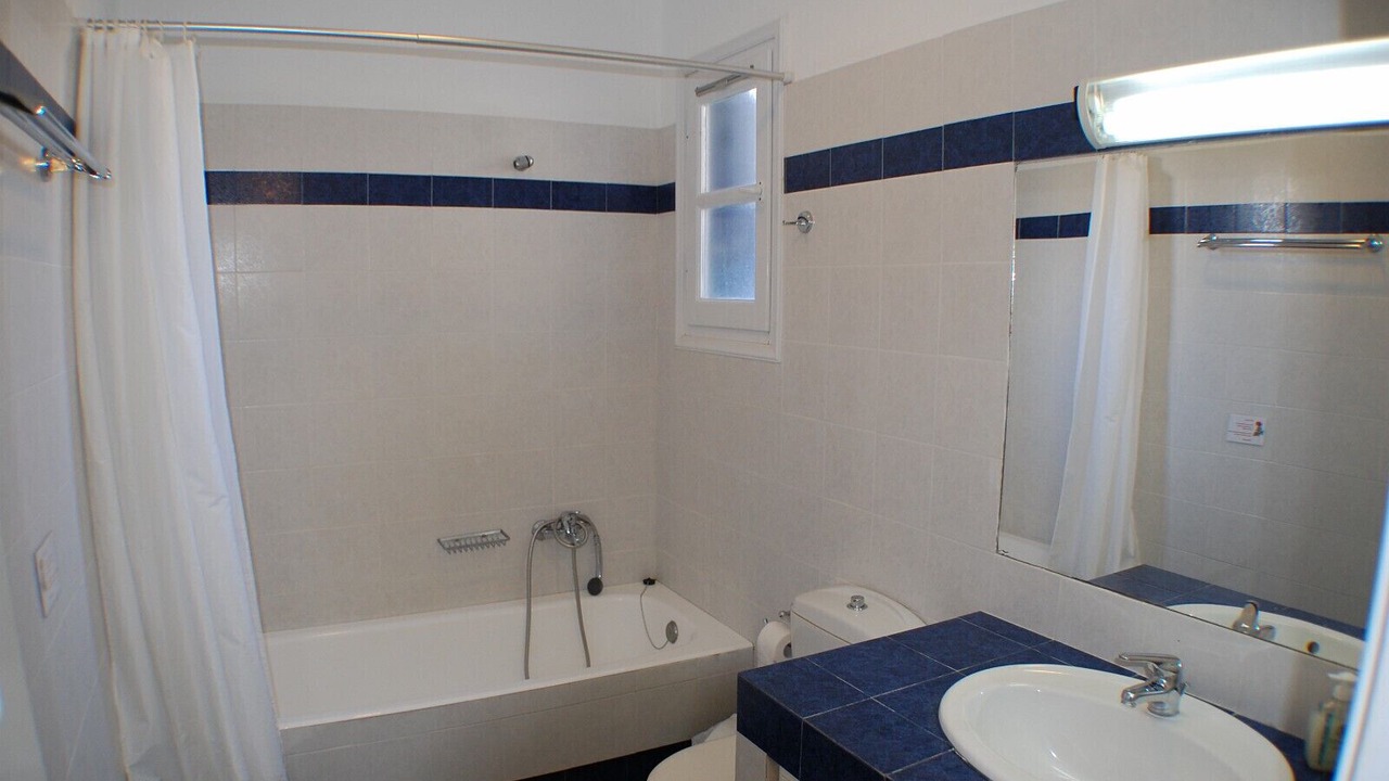 Photo of Bathroom in Stelida