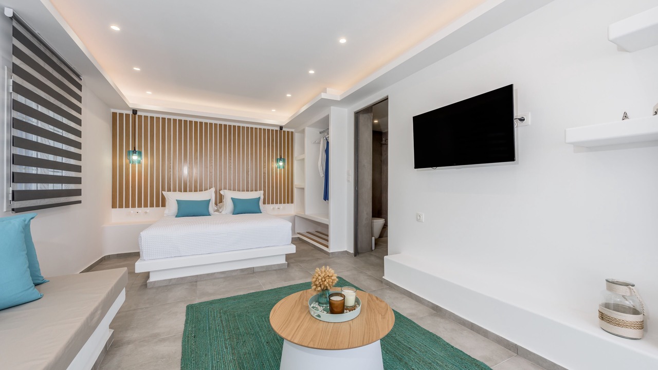 Photo of Bedroom in Adamas