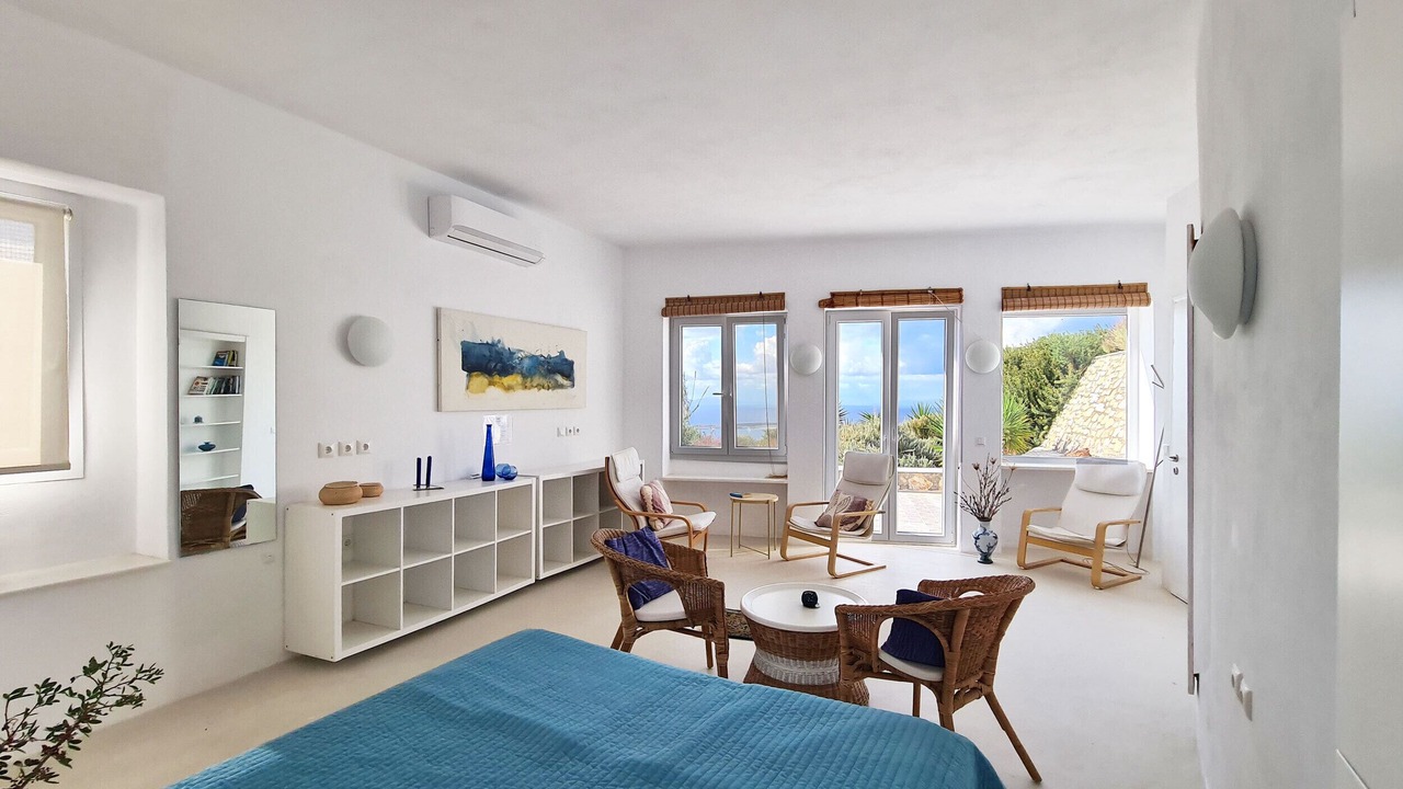 Photo of Bedroom in Nea Cryssi Akti