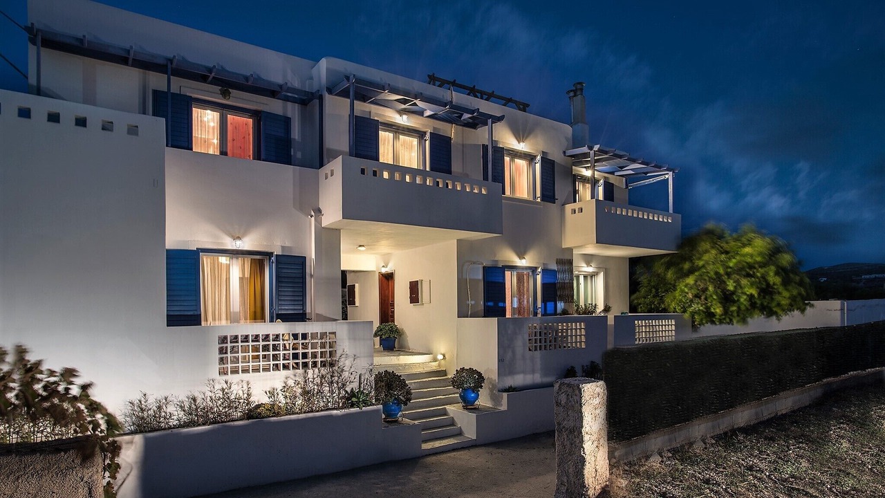 Photo of Outdoor in Adamas