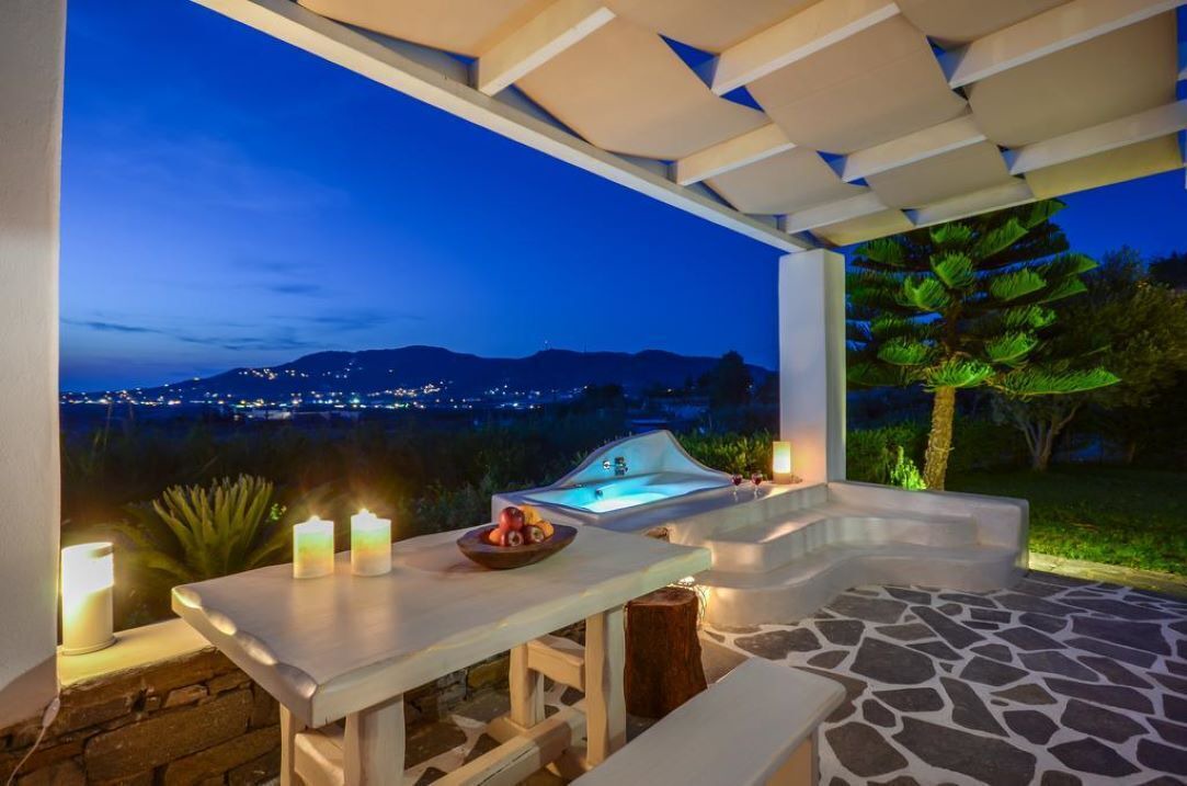 Photo of Outdoor in Glinado