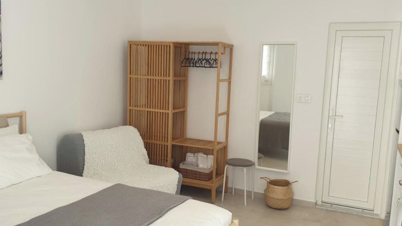 Photo of Bedroom in Platis Gialos