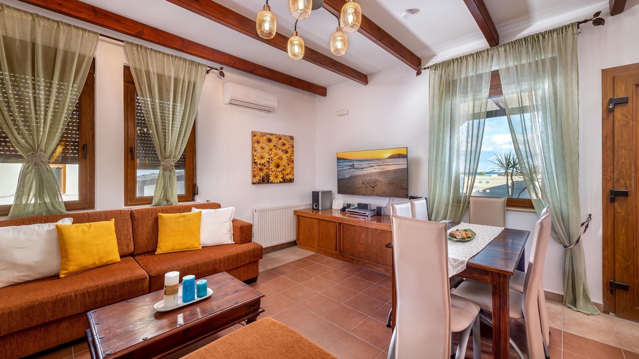 Photo of Livingroom in Gennadi