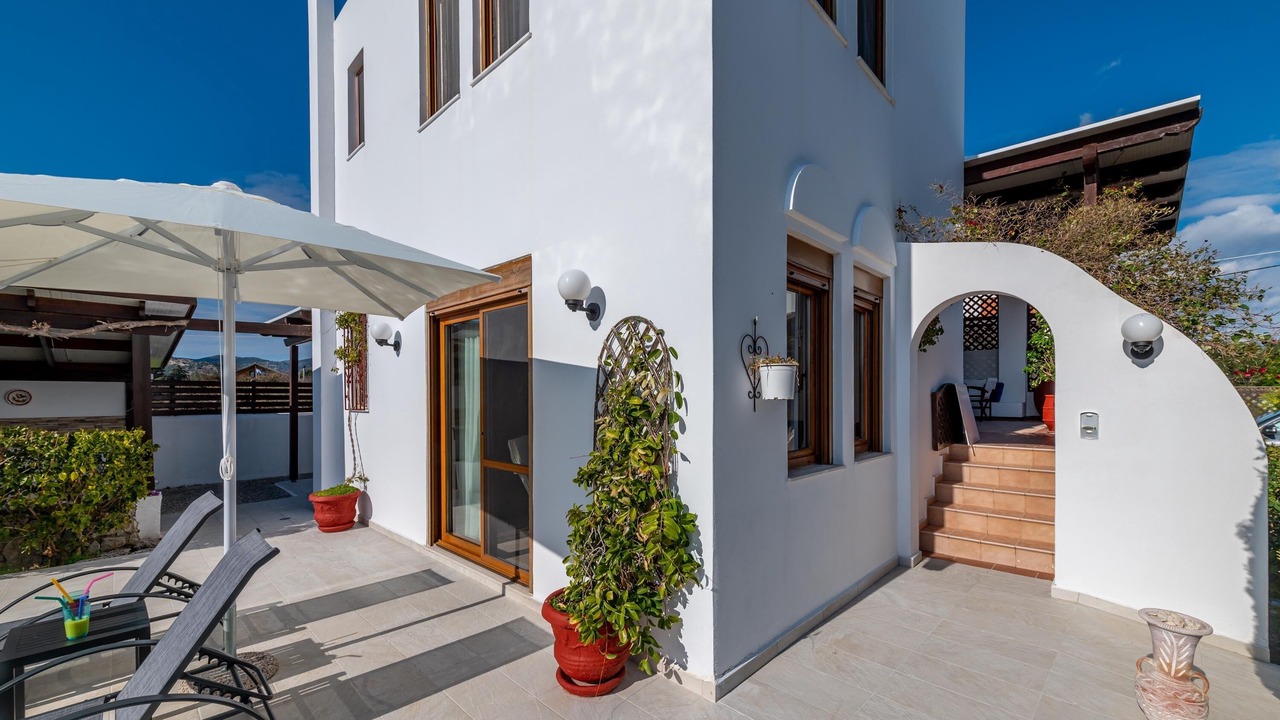 Photo of Patio Balcony in Gennadi