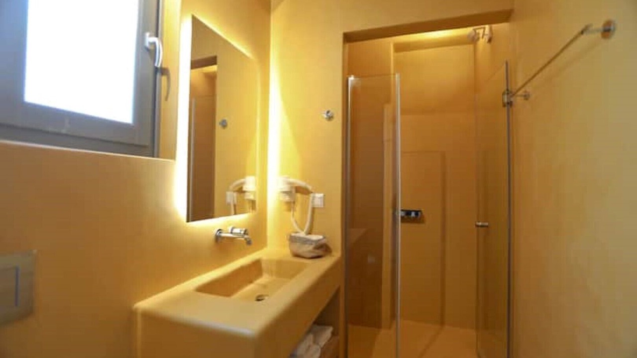 Photo of Bathroom in Kalafatis