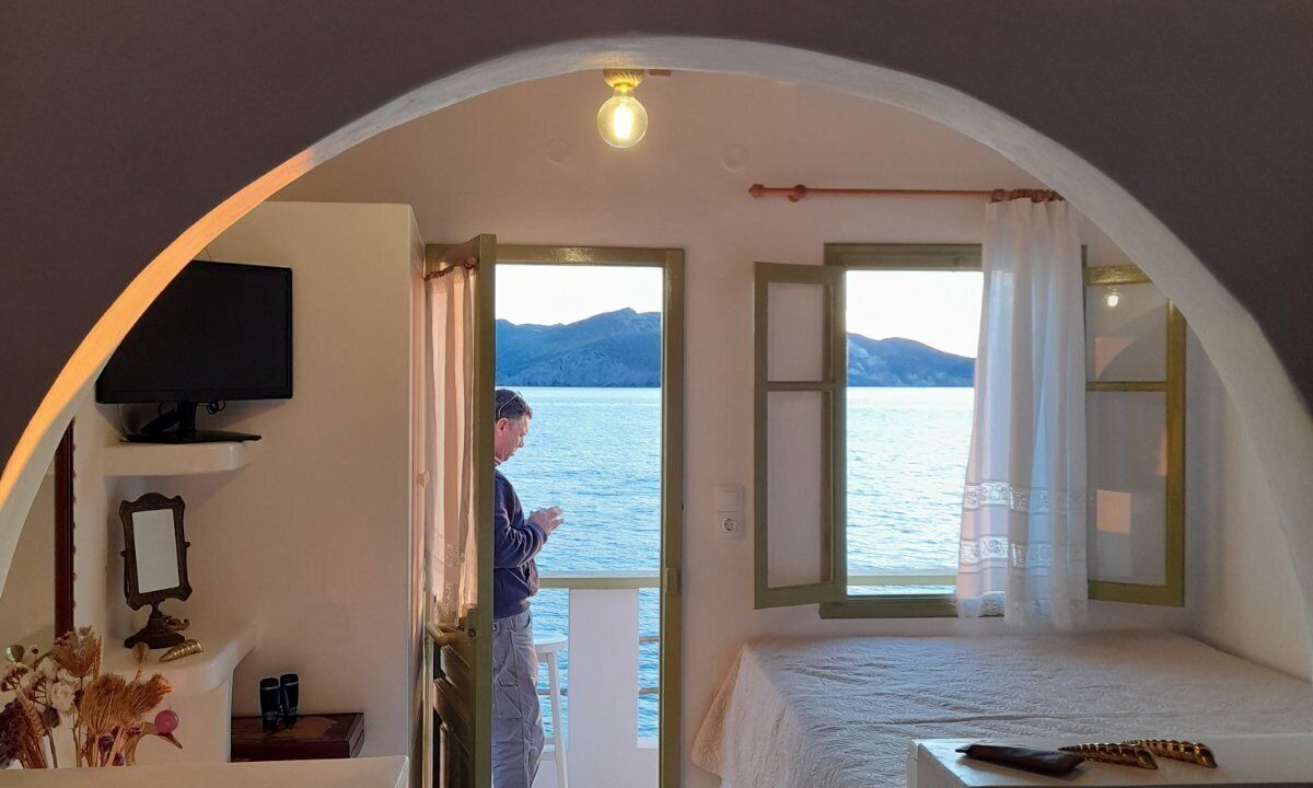 Photo of Bedroom in Milos