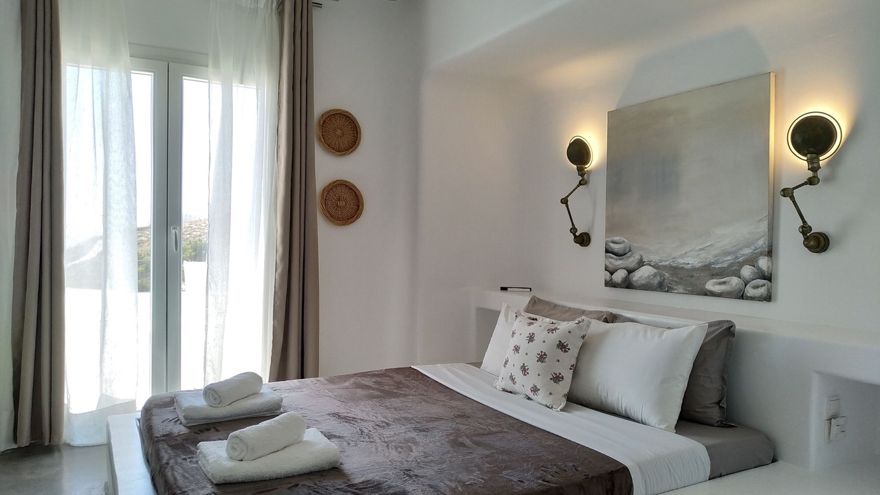 Photo of Bedroom in Faros Armenistis