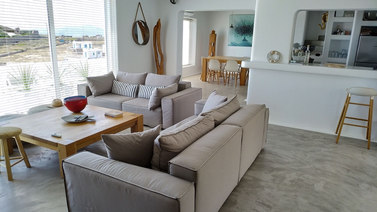 Photo of Livingroom in Faros Armenistis