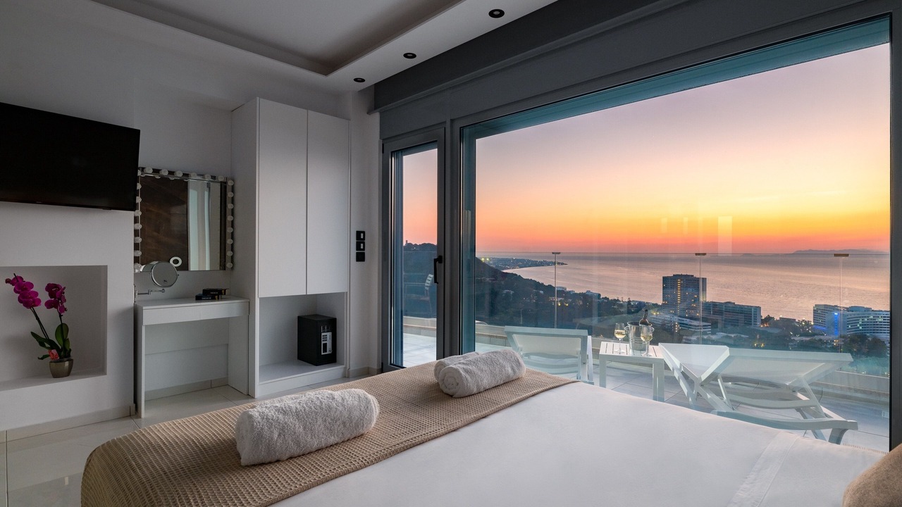 Photo of Bedroom in Rhodes Town