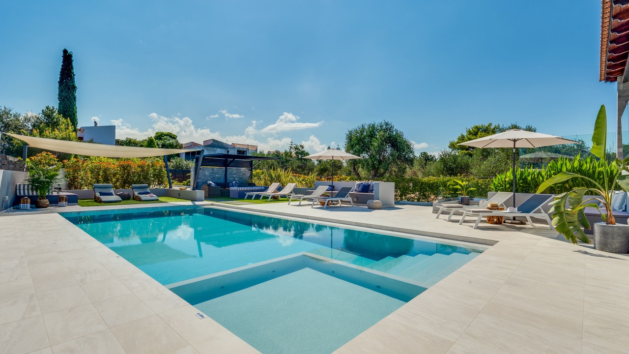 Photo of Outdoor in Pitharion