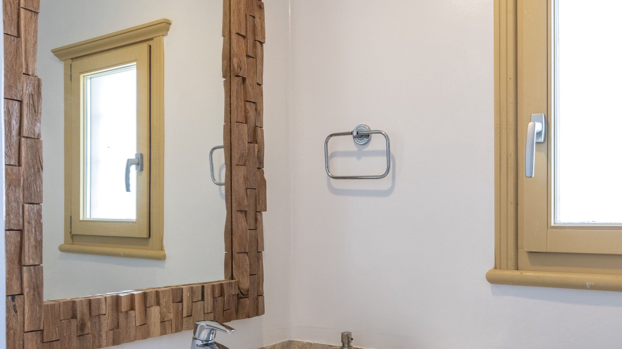 Photo of Bathroom in Paraga