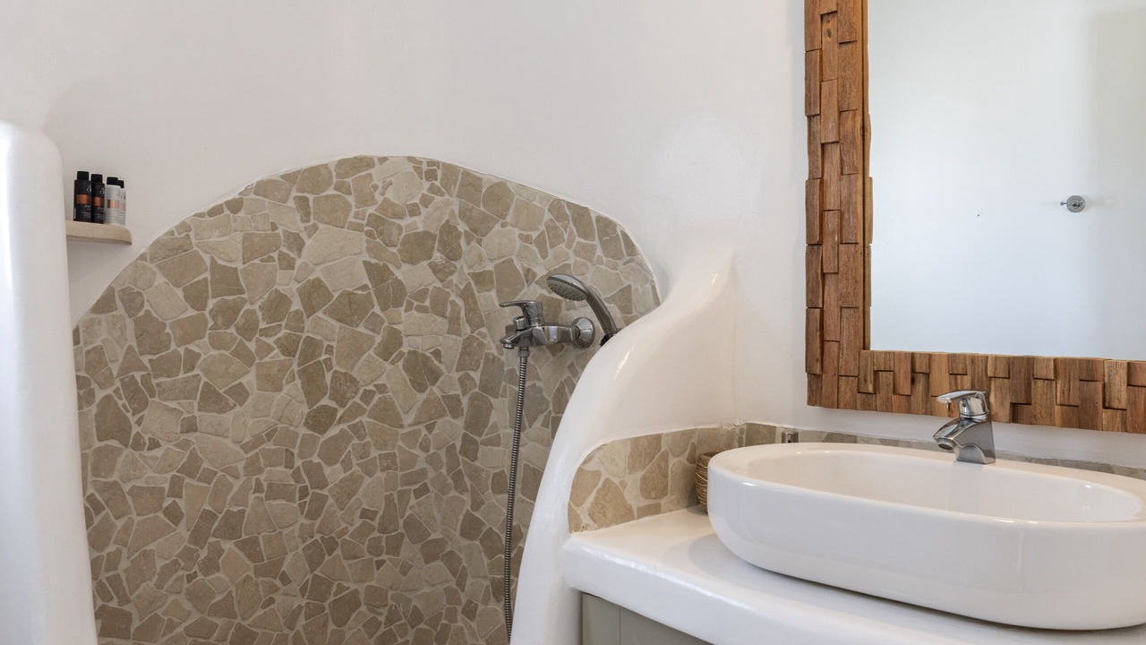 Photo of Bathroom in Paraga