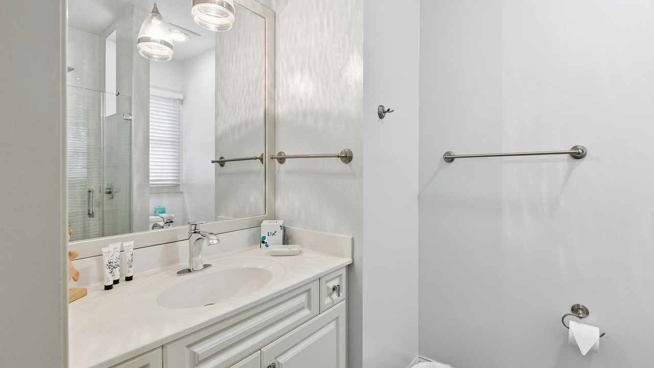 Photo of Bathroom in North Forest Beach