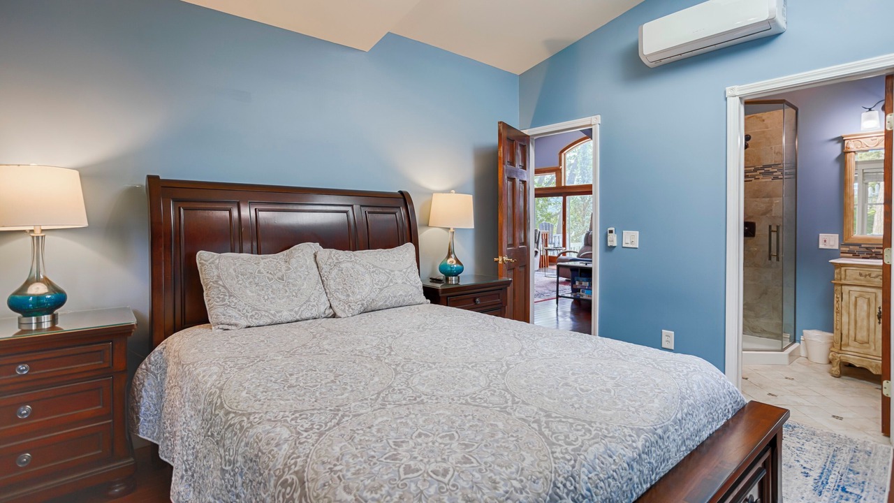 Photo of Bedroom in Hammondsport