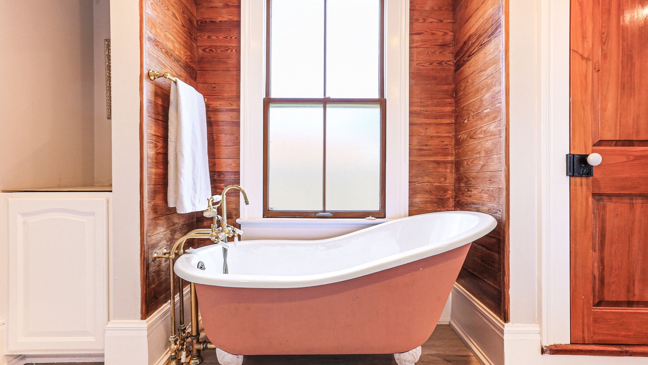 Photo of Bathroom in Arabi