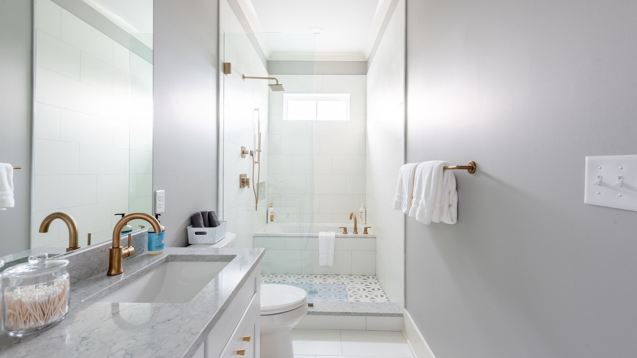 Photo of Bathroom in Mid-City