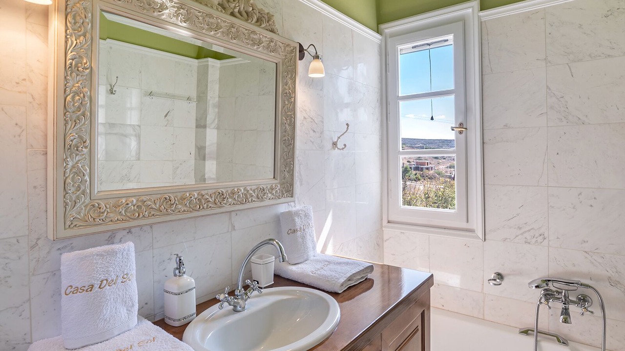 Photo of Bathroom in Mesaria