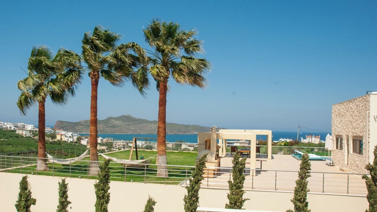 Photo of Patio Balcony in Kato Stalos