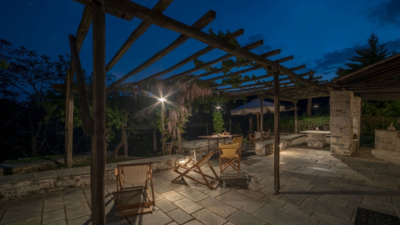 Photo of Outdoor in Pinakates