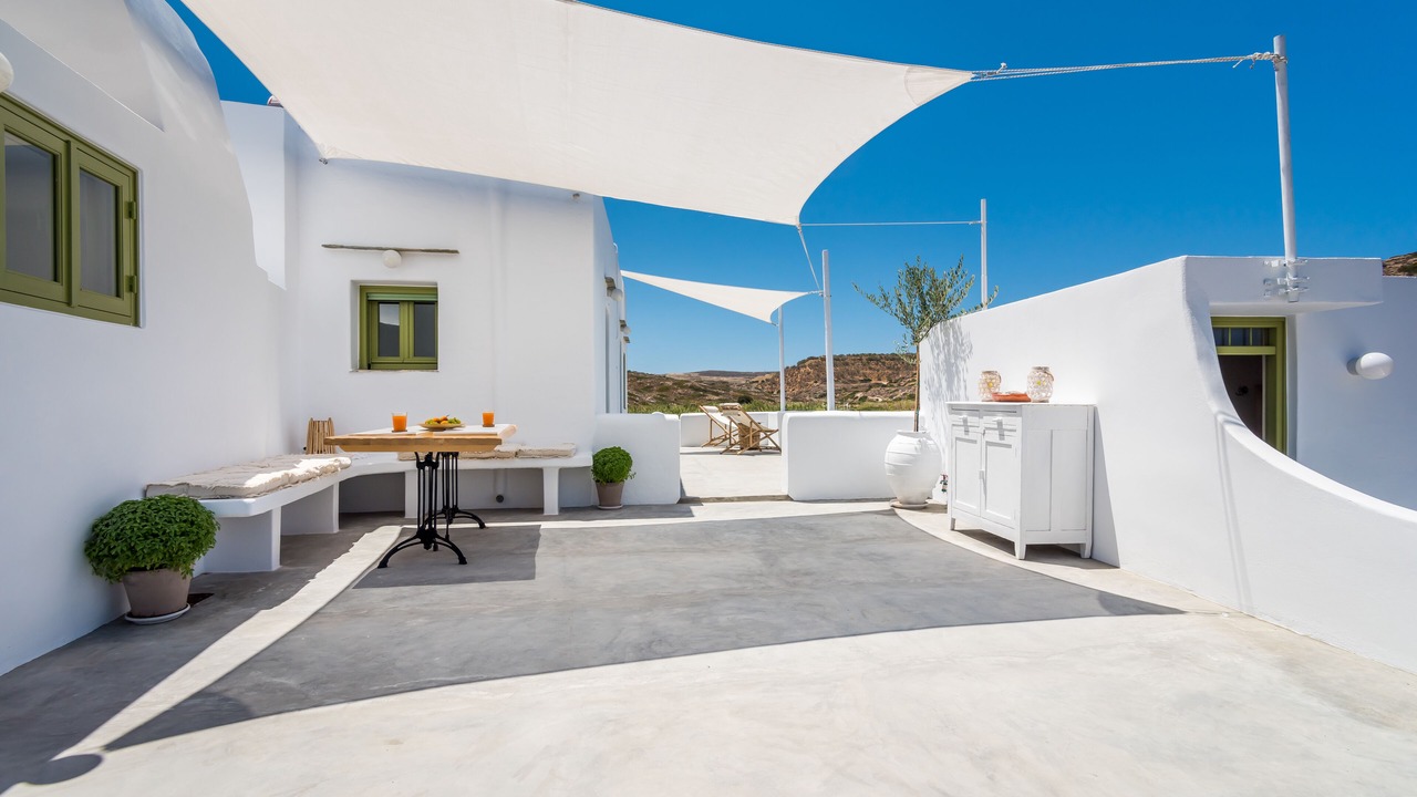 Photo of Others in Milos