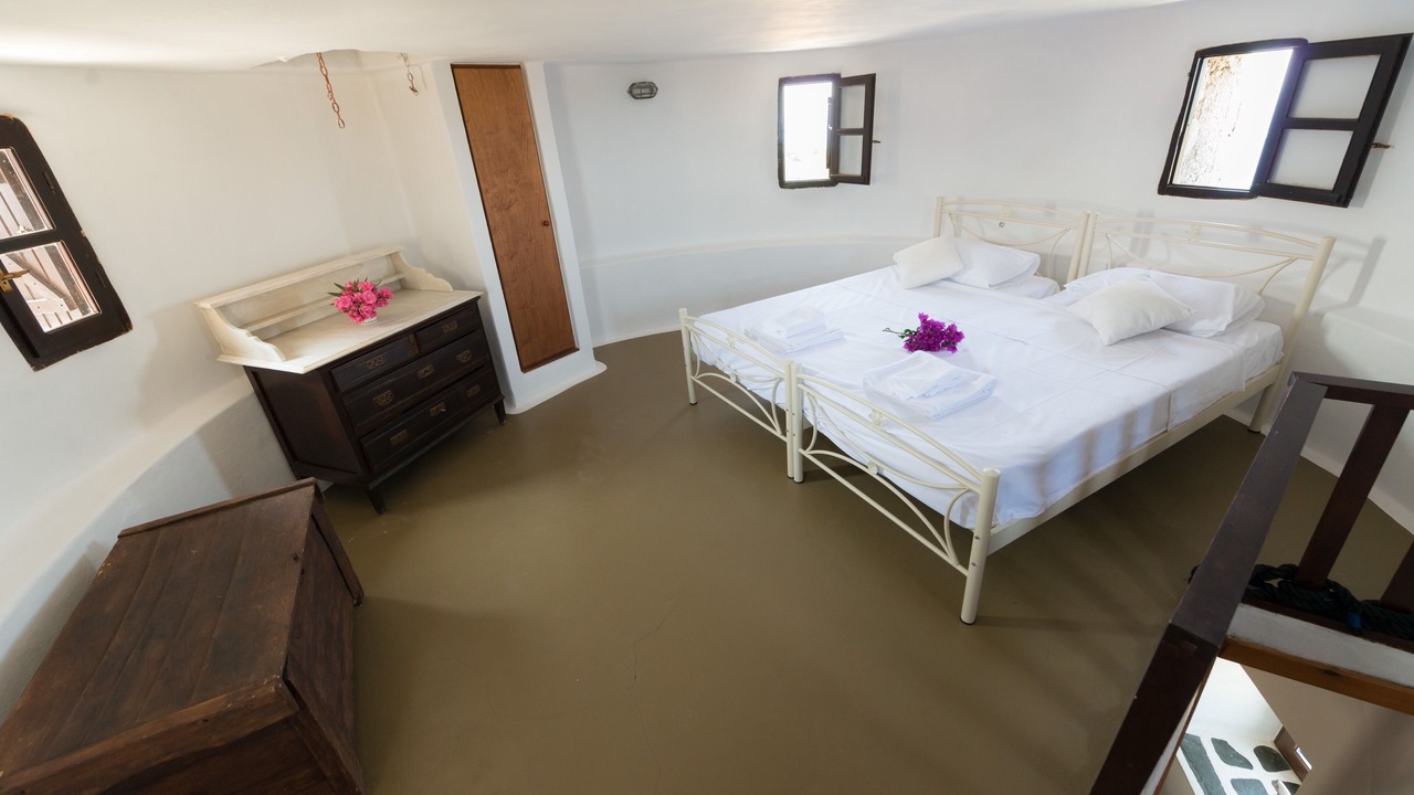 Photo of Bedroom in Alonnisos Old Town