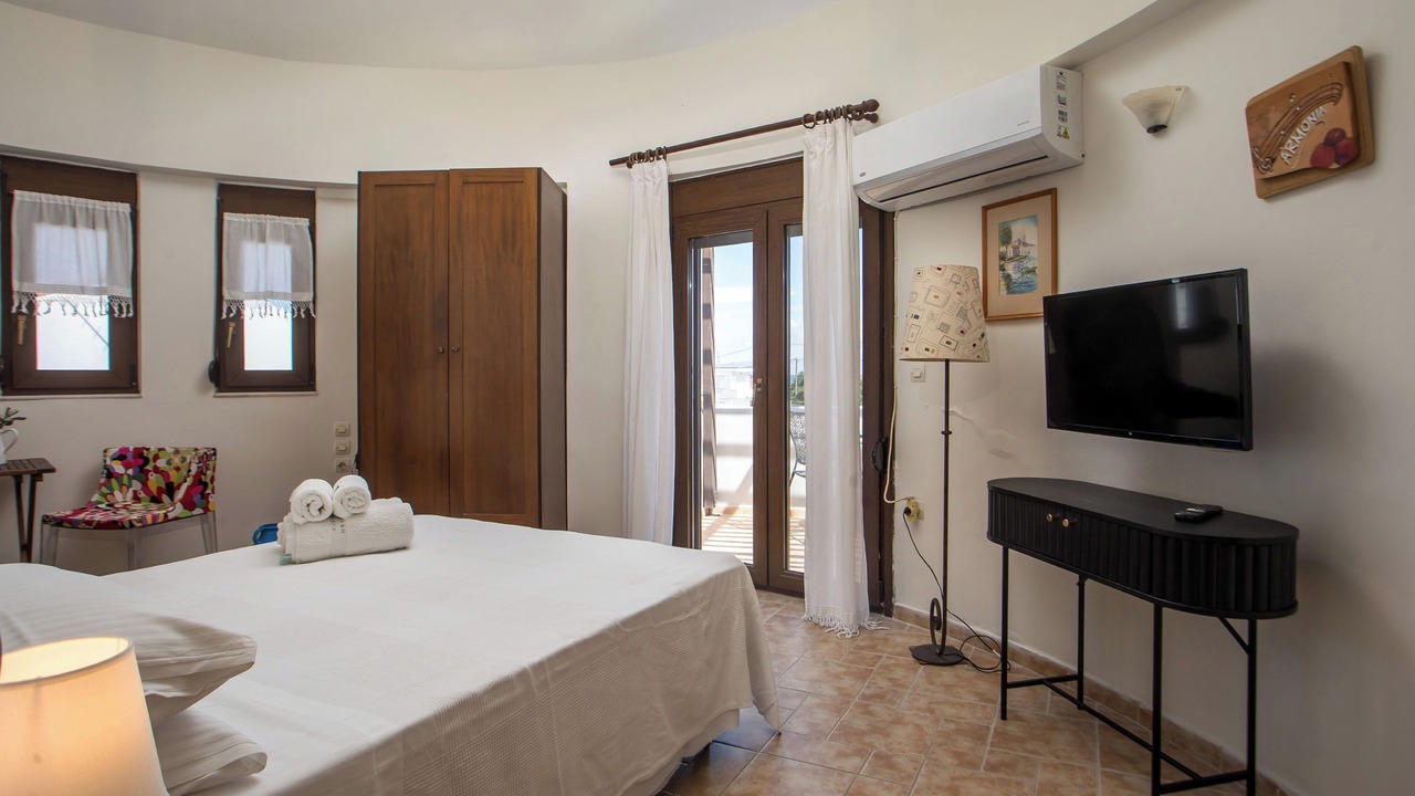 Photo of Bedroom in Ialyssos