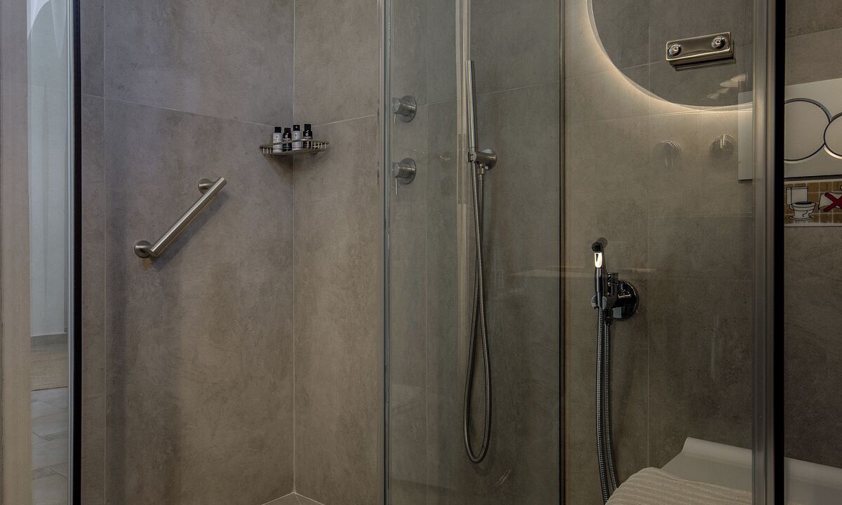 Photo of Bathroom in Akrotiri