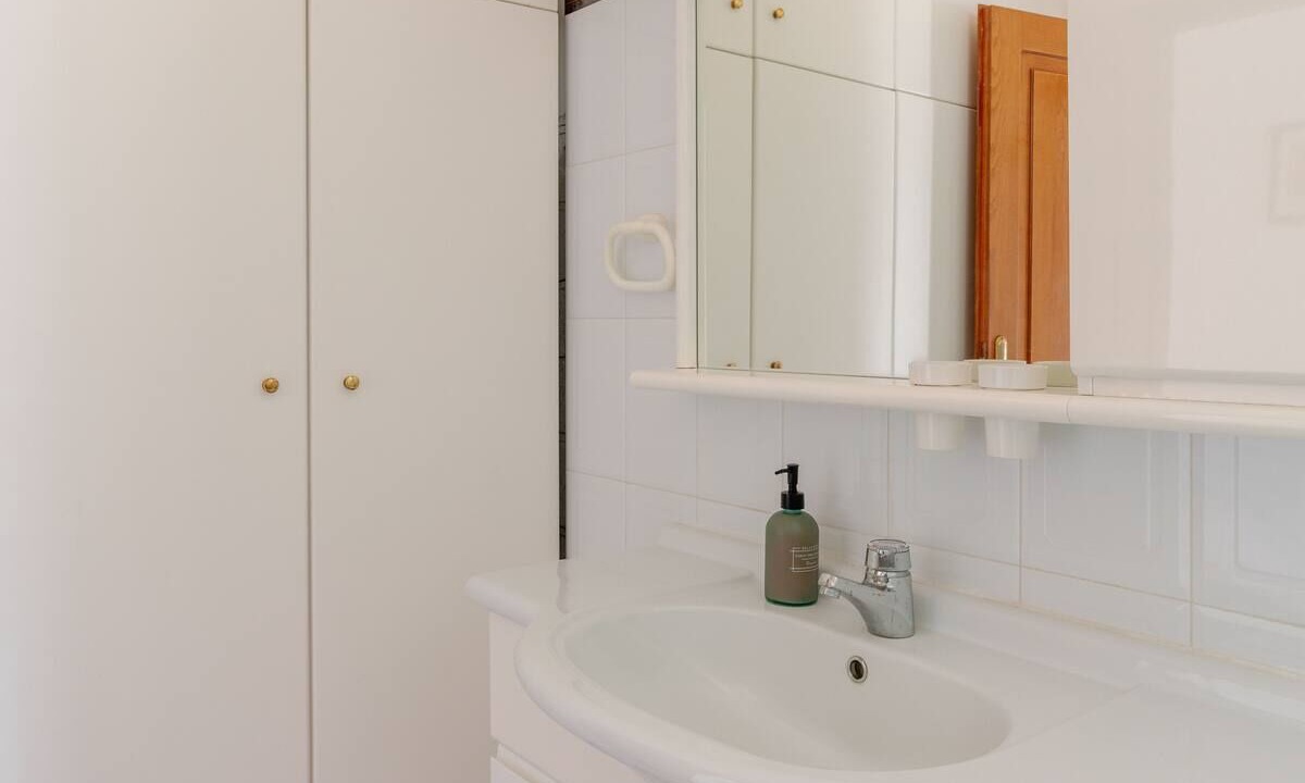 Photo of Bathroom in South Rhodes