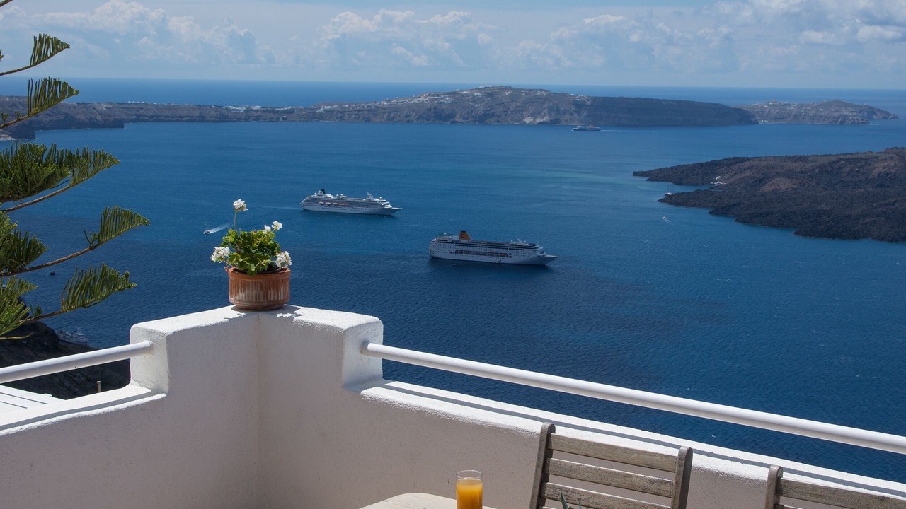 Photo of Outdoor in Fira