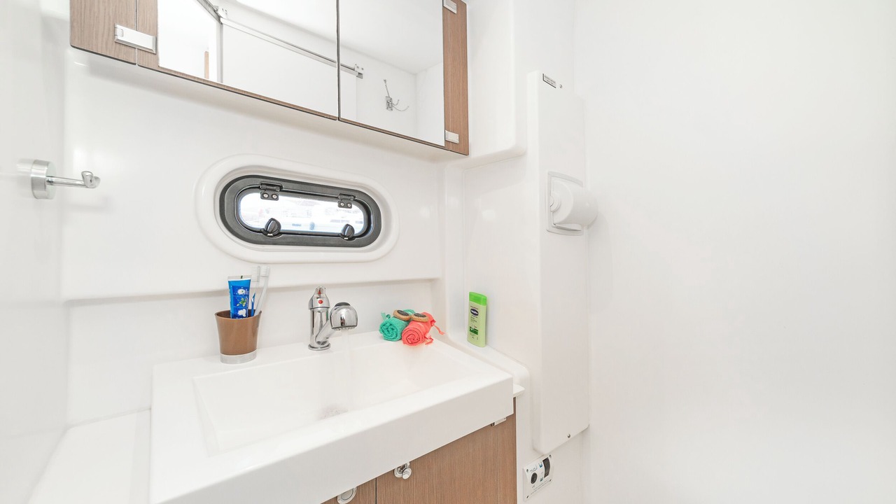 Photo of Bathroom in Rhodes Town