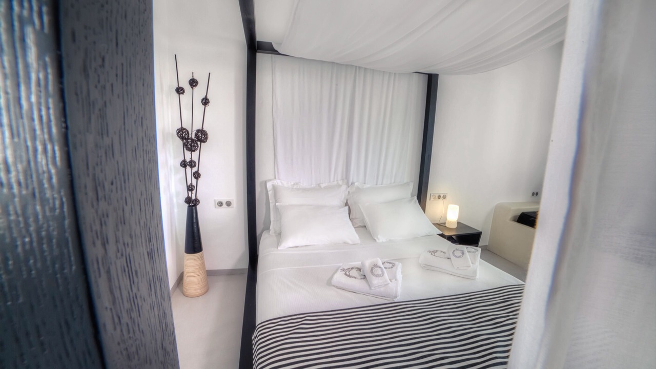 Photo of Bedroom in Koufonisia