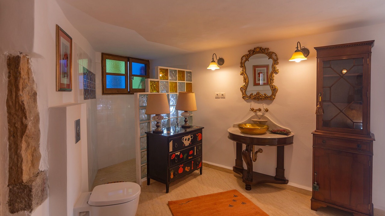 Photo of Bathroom in Panteli