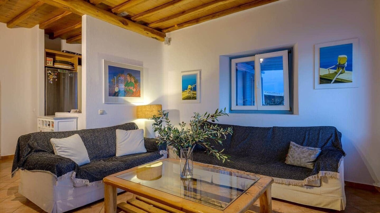 Photo of Livingroom in Fanari