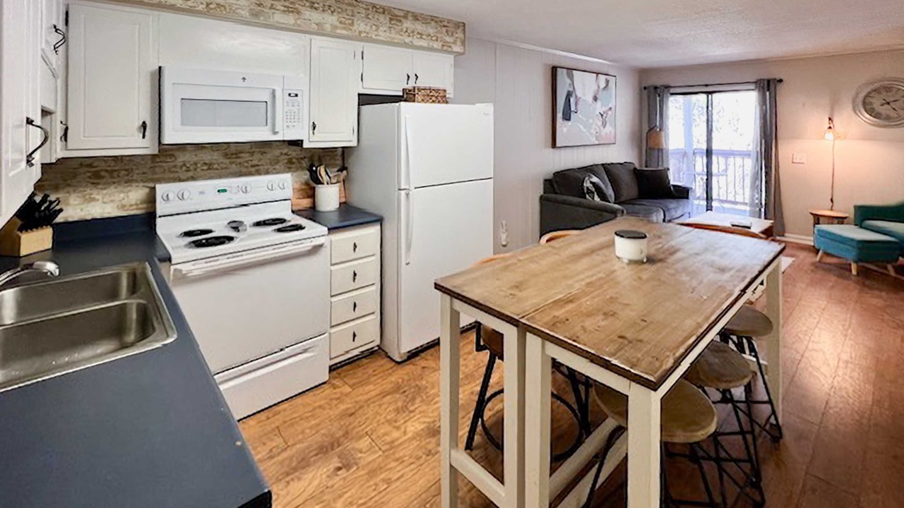 Photo of Kitchen in North Forest Beach