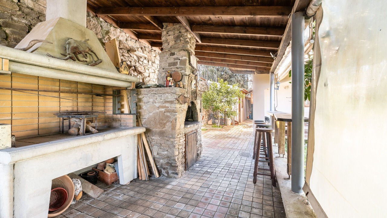 Photo of Outdoor in South Rhodes