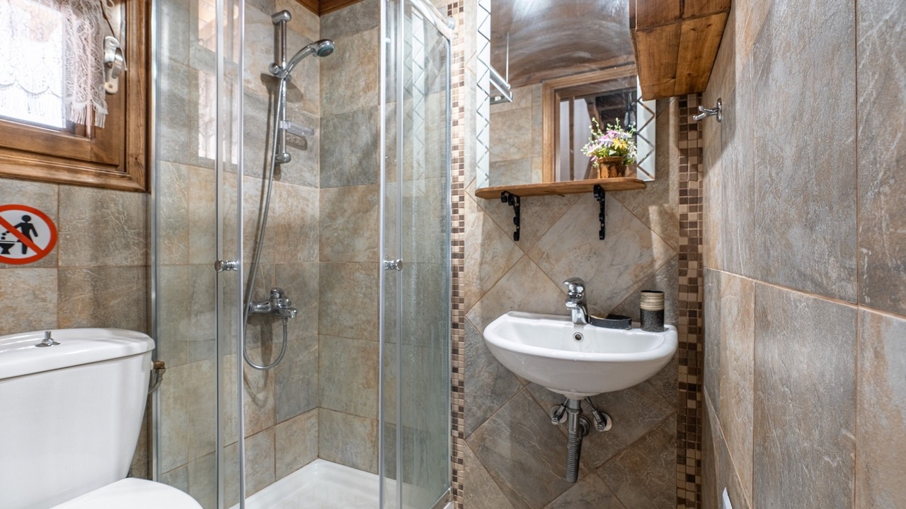 Photo of Bathroom in South Rhodes