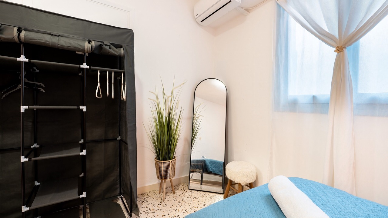 Photo of Bedroom in Rhodes Town
