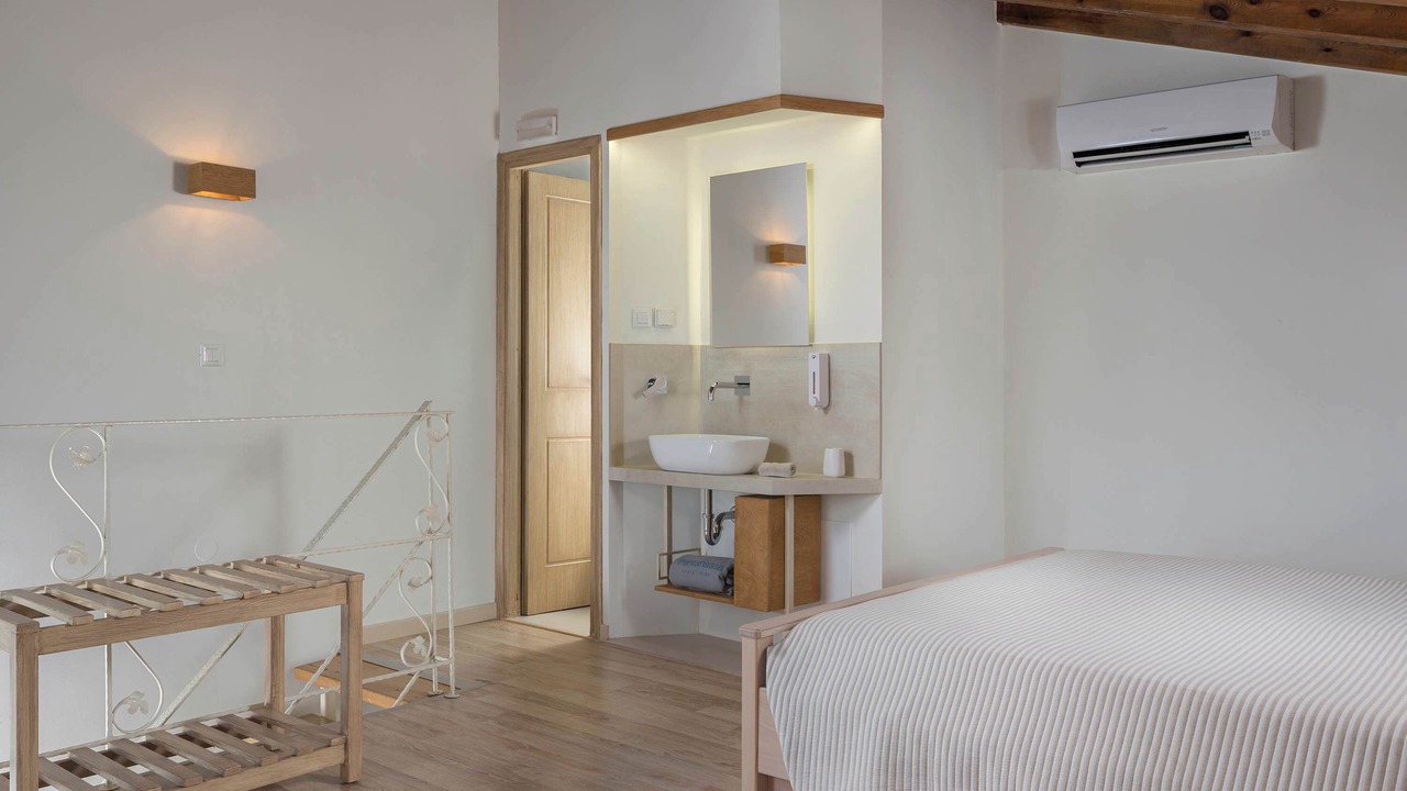 Photo of Bathroom in Kato Stalos