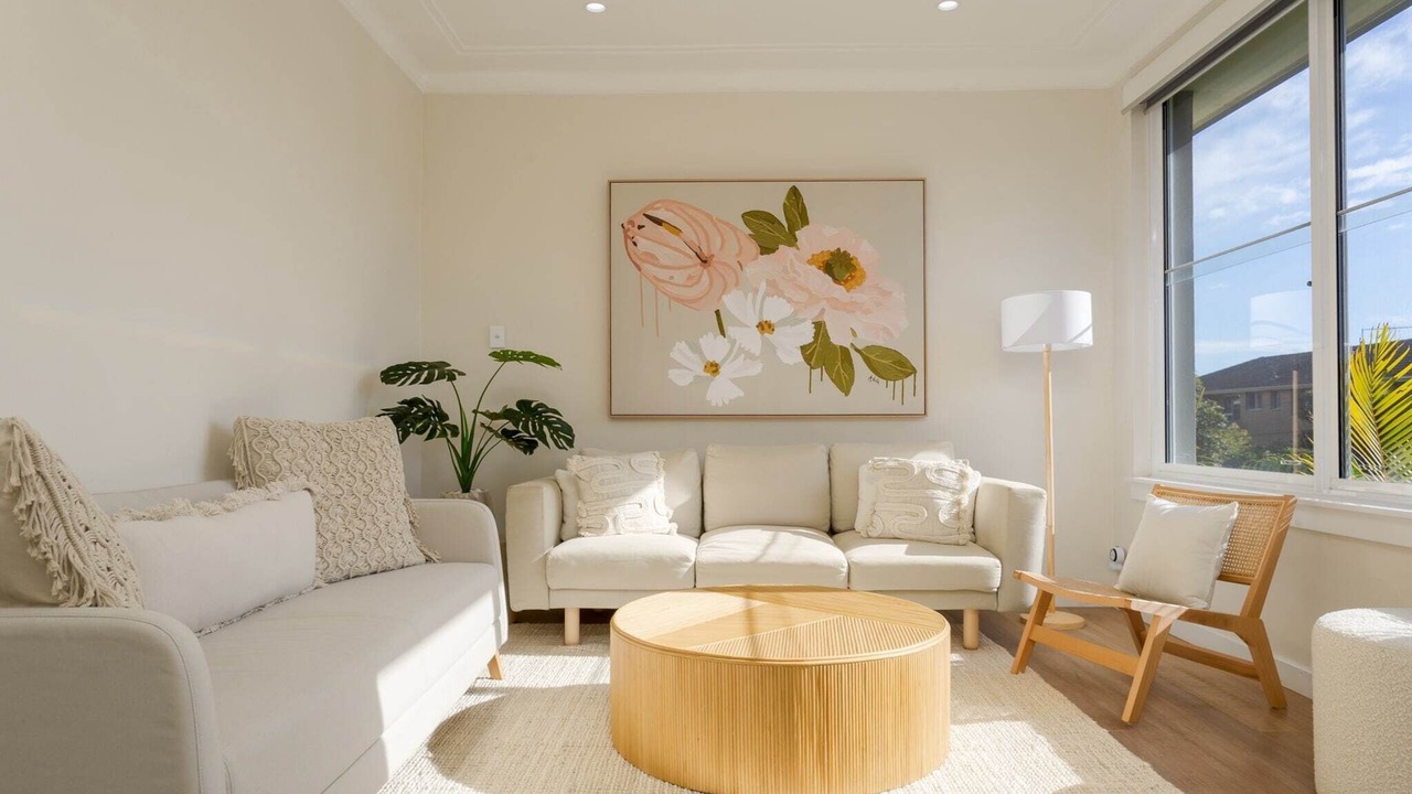 Photo of Livingroom in Dee Why