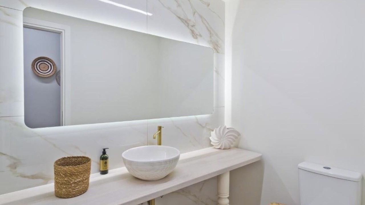 Photo of Bathroom in Amoopi