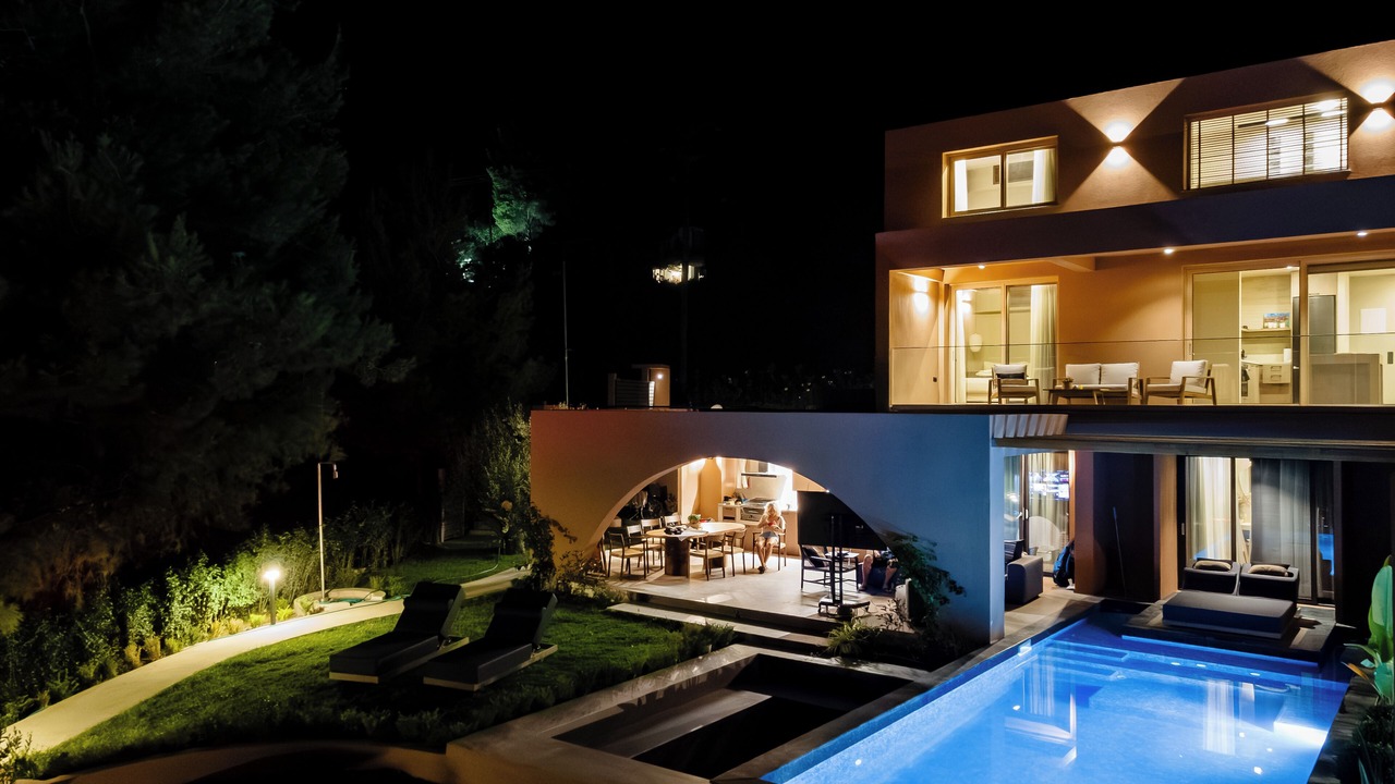 Photo of Outdoor in Elia