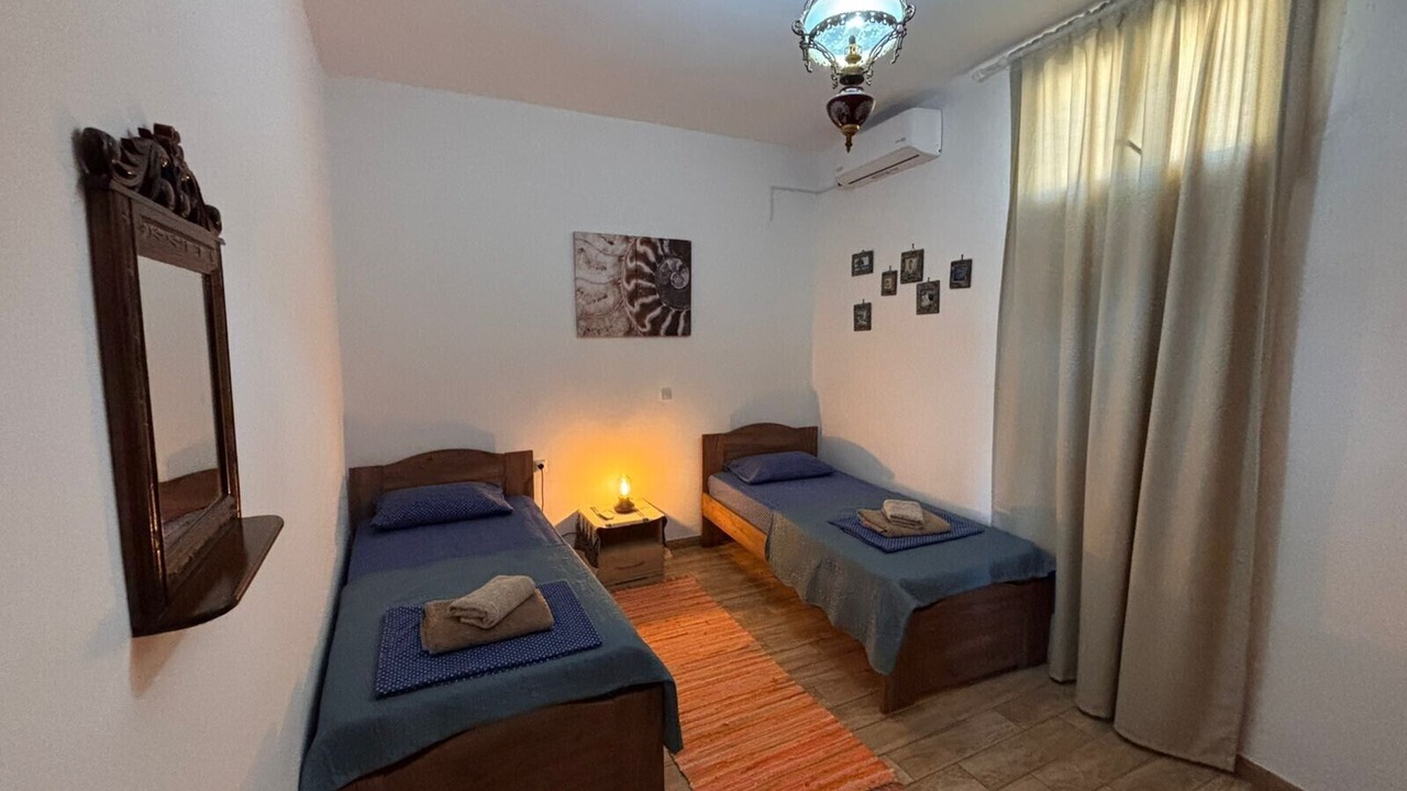 Photo of Bedroom in Aegiali