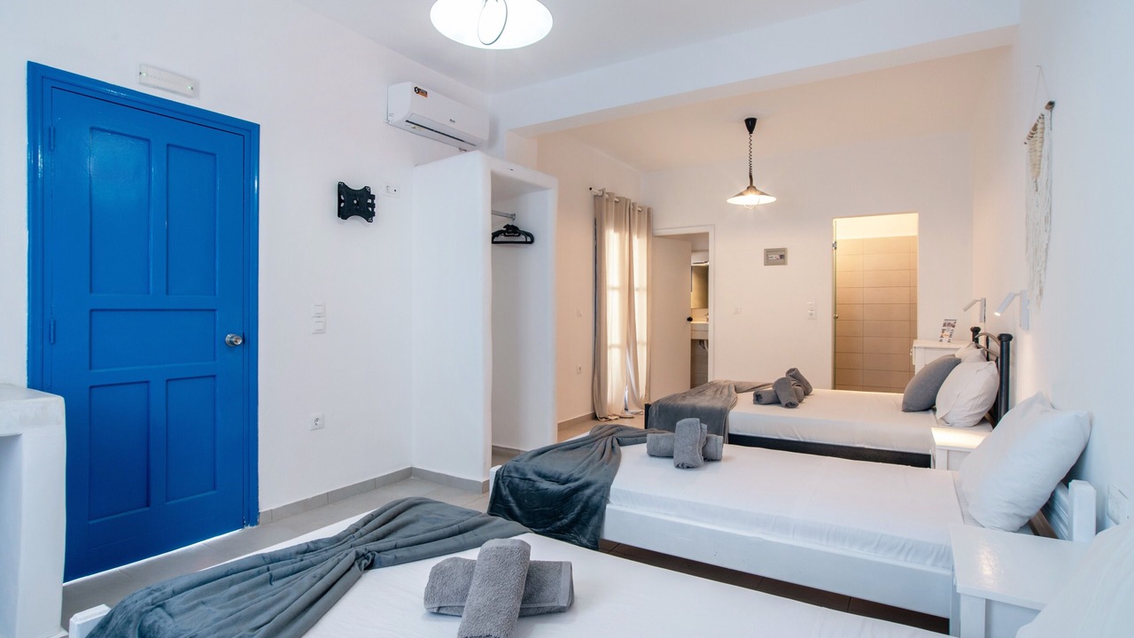 Photo of Bedroom in Perissa