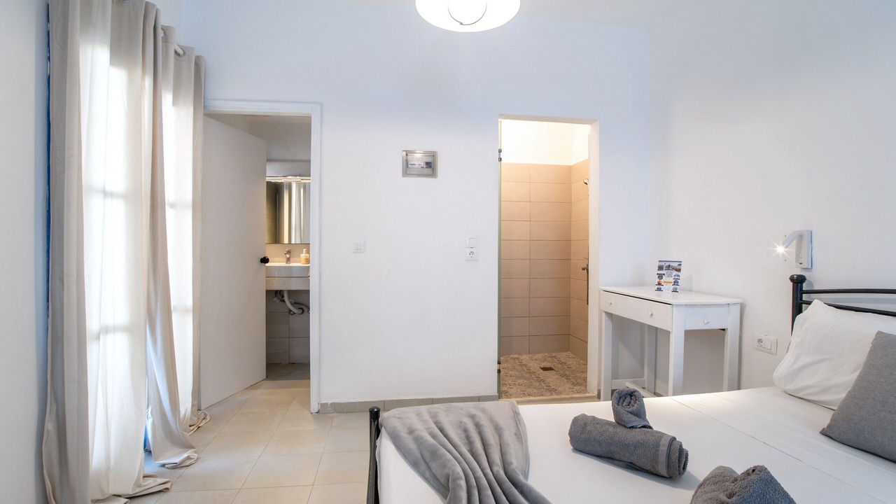 Photo of Bedroom in Perissa